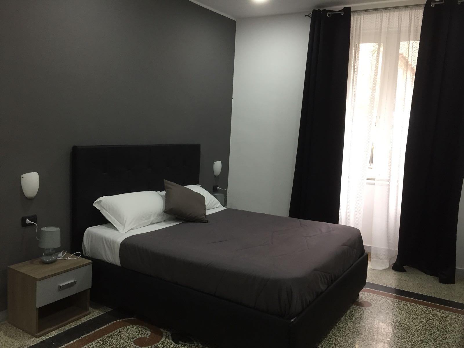 Mb95 - Mezzocannone Luxurious Bed&Breakfast Napoli Bagian luar foto