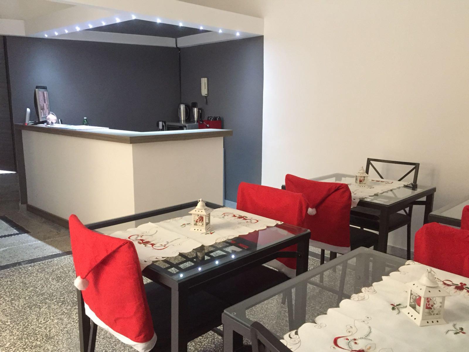 Mb95 - Mezzocannone Luxurious Bed&Breakfast Napoli Bagian luar foto